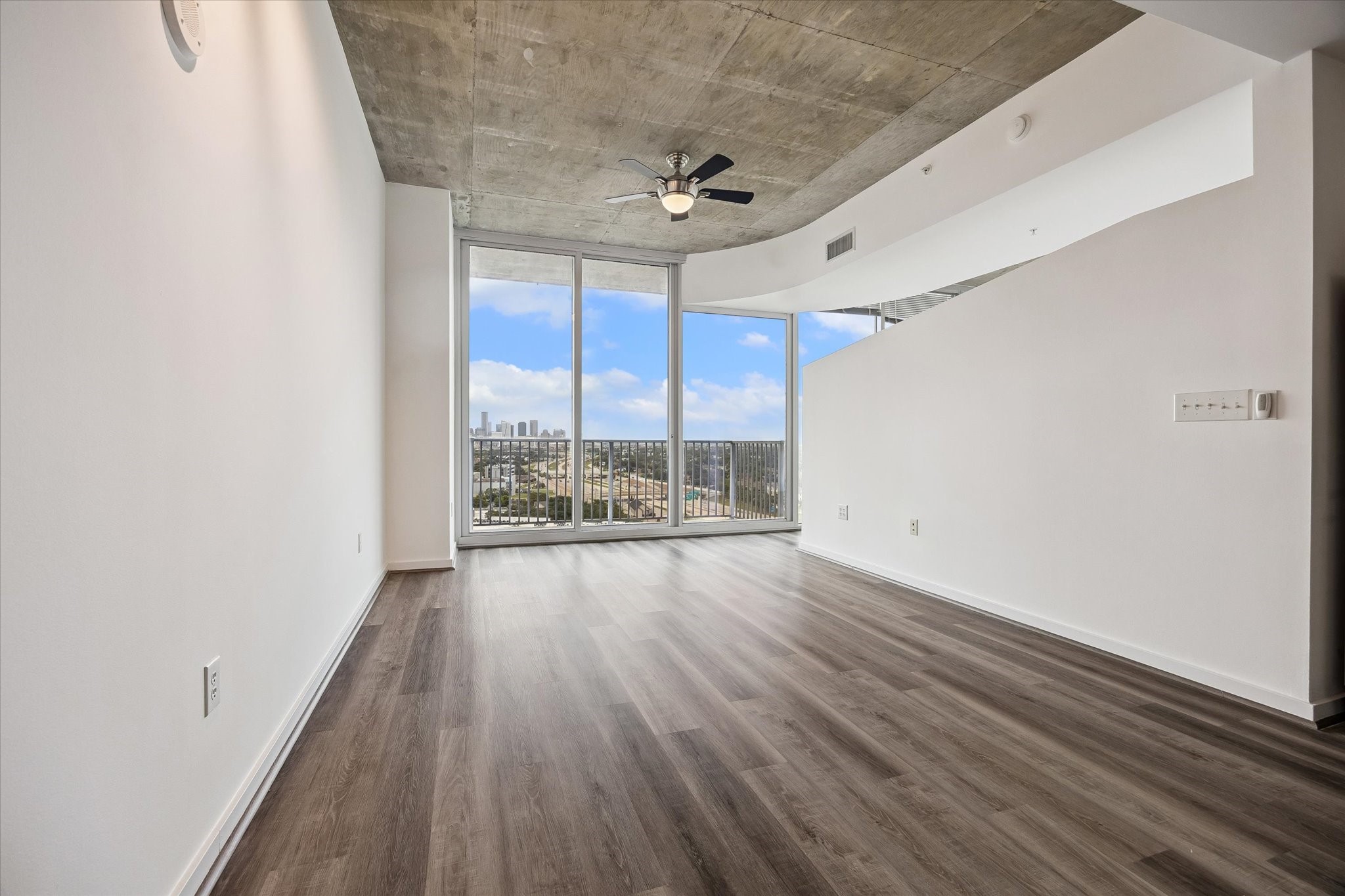 5925 Almeda Road, Unit 11615 Houston, TX 77004 - Photo 8 of 23