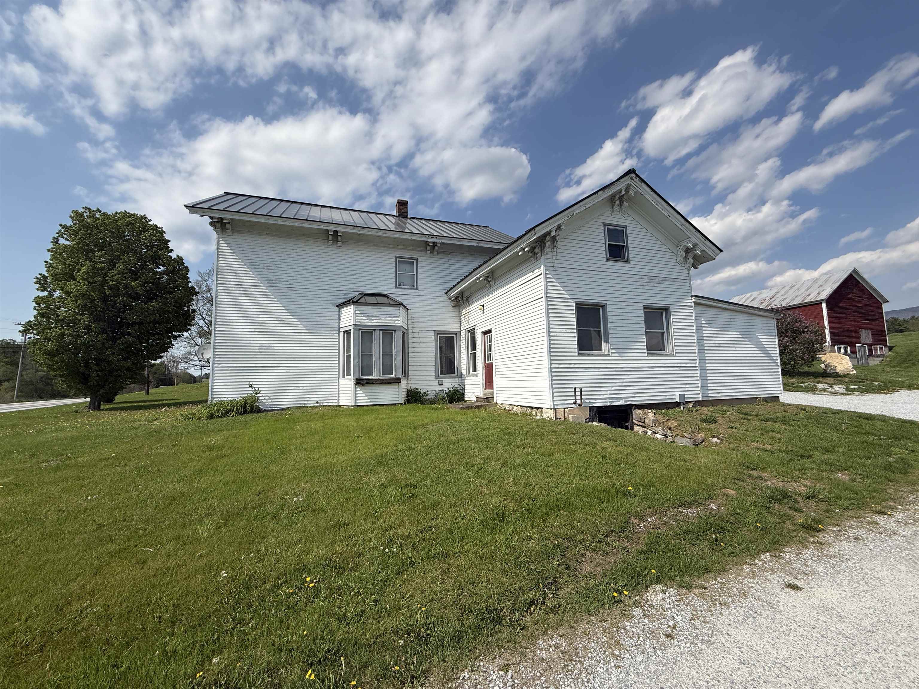1908 Highway 7 Rutland Town, VT 05701 - Photo 4 of 14