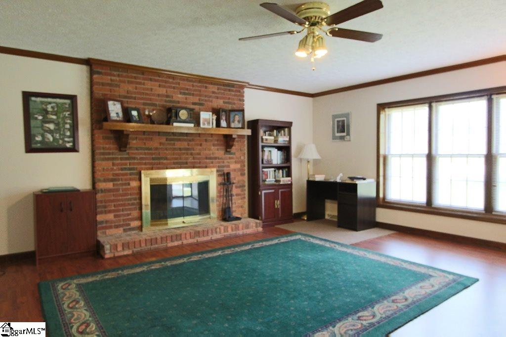 3548 Brown Road Greer, SC 29651 - Photo 3 of 16