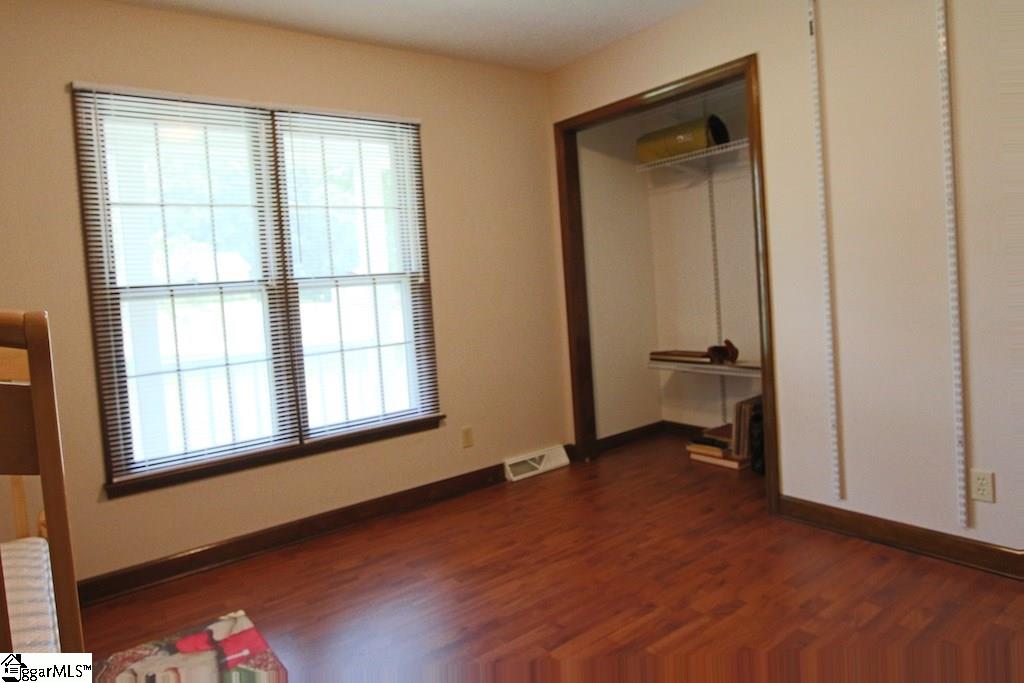 3548 Brown Road Greer, SC 29651 - Photo 10 of 16