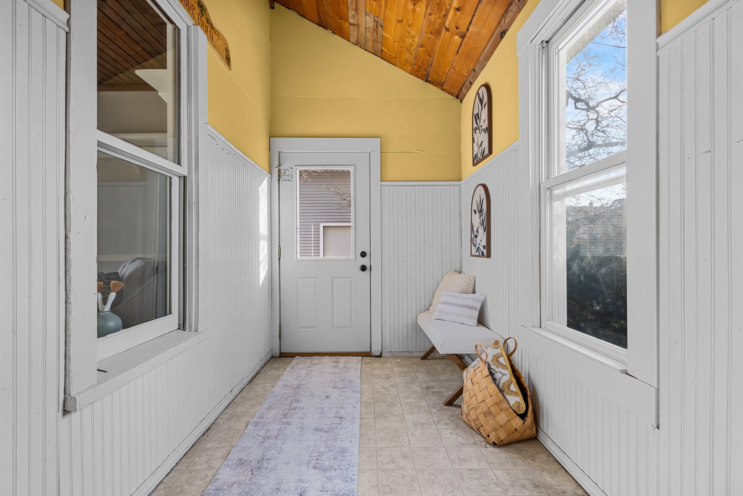 303 East Mckinley Street Appleton, WI 54915 - Photo 23 of 38