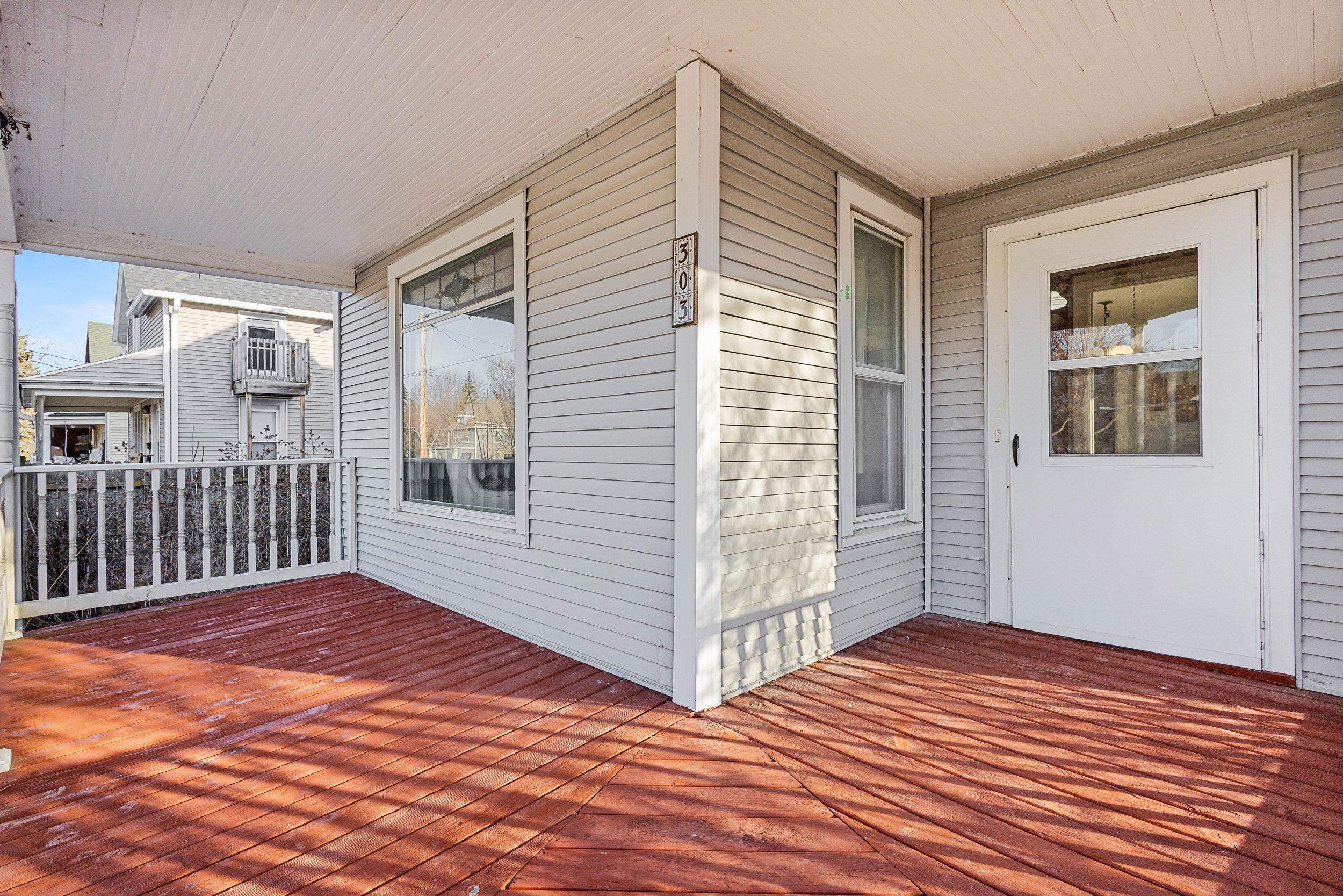 303 East Mckinley Street Appleton, WI 54915 - Photo 6 of 38