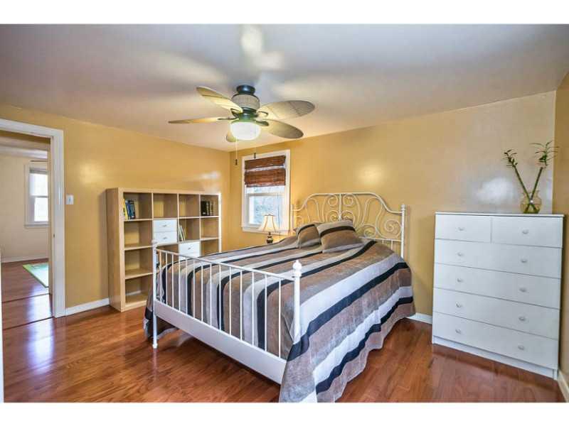 9314 North Florence Road Pittsburgh, PA 15237 - Photo 14 of 19 Bedroom.