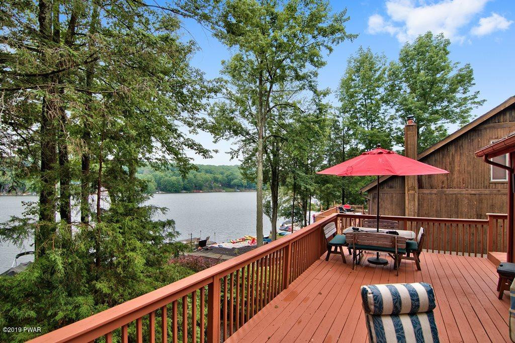 2045 Roamingwood Road Lake Ariel, PA 18436 - Photo 6 of 88