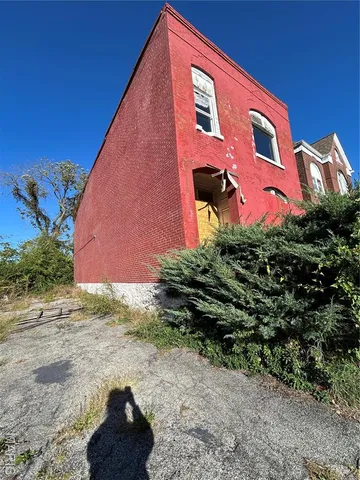 $17,000 | 3709 Cote Brilliante Avenue, St. Louis, MO 63113