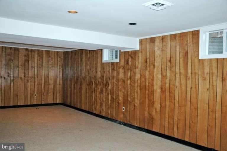6 Blueberry Ridge Court Potomac, MD 20854 - Photo 19 of 23 Basement
