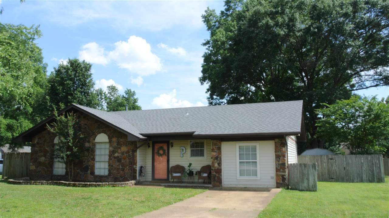 465 Shelton Road Collierville, TN 38017 - Photo 1 of 21