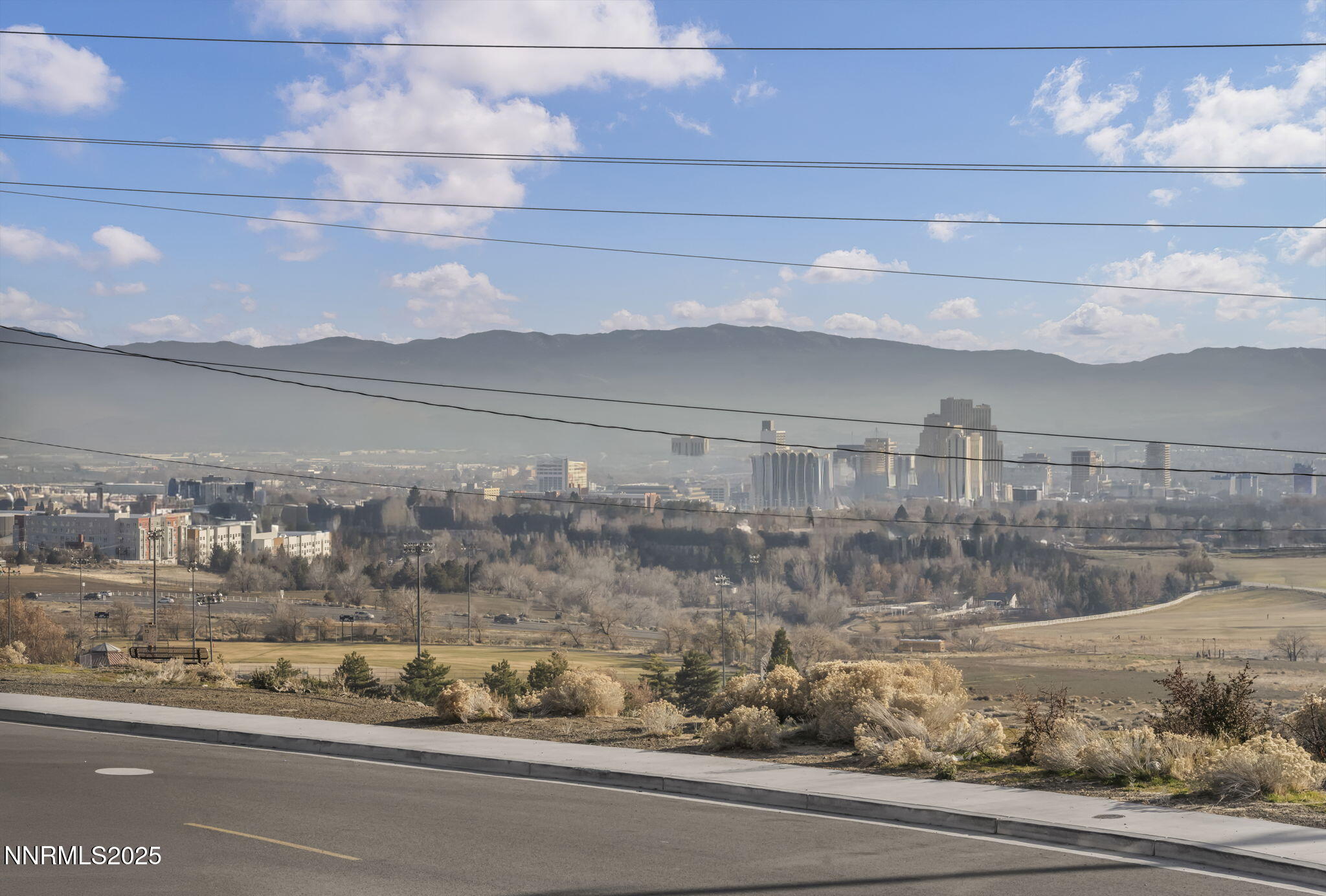 3200 Lodestar Lane Reno, NV 89503 - Photo 4 of 27 19-web-or-mls-3200-lodestar-ln