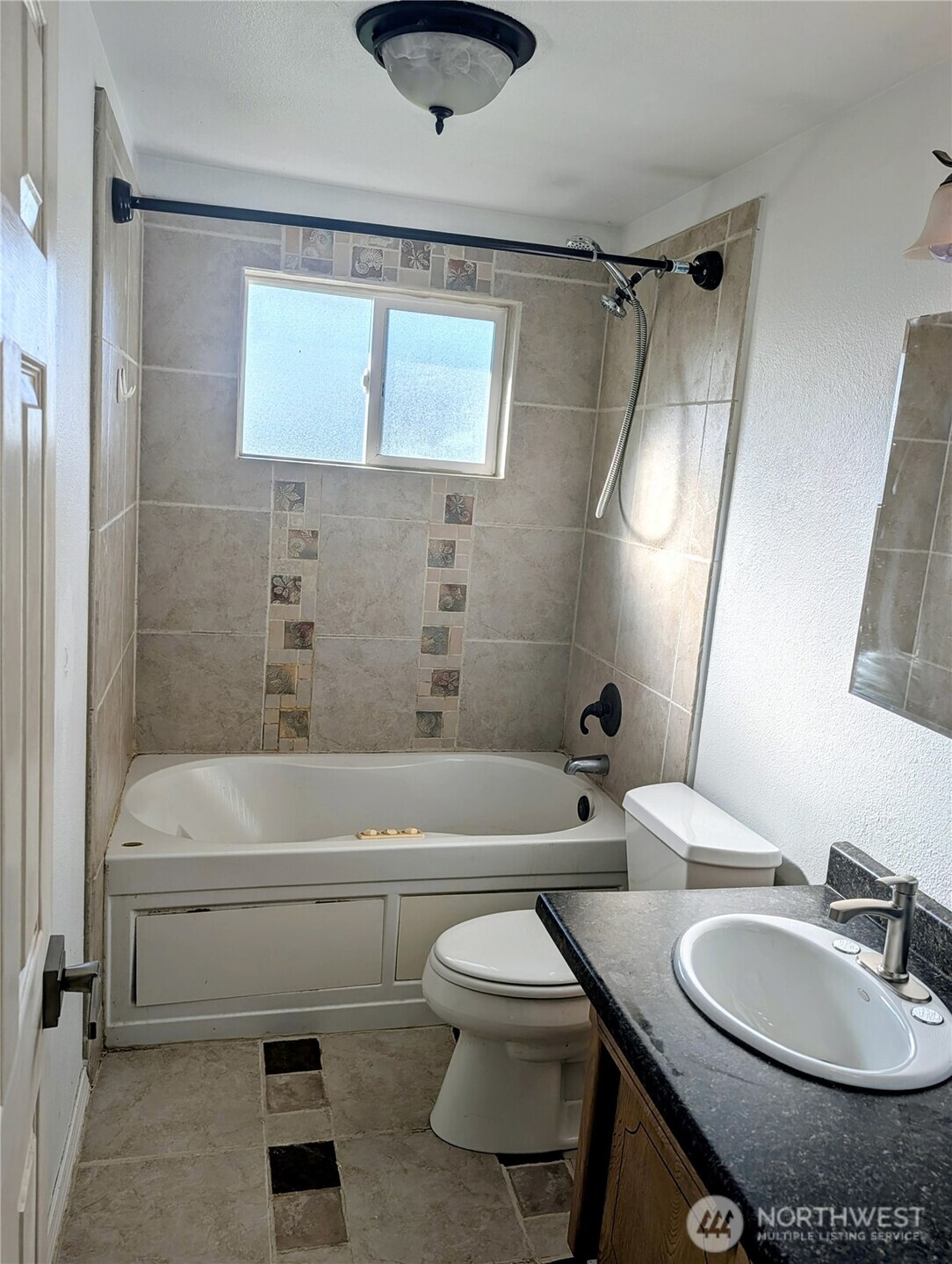 2744 Mountain View Road, Unit B Ferndale, WA 98248 - Photo 15 of 25 Gallery Image 15