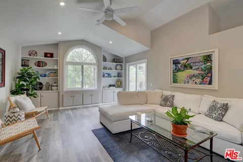 $749,000 | 22348 Heritage Pass Place, Chatsworth, CA 91311