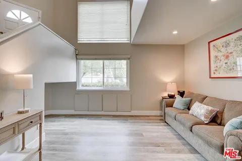 $749,000 | 22348 Heritage Pass Place, Chatsworth, CA 91311