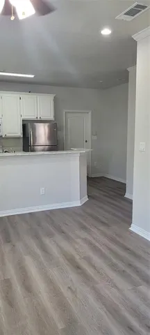 $1,425 | 1501 Cedar Elm Drive, Unit 105, Euless, TX 76039