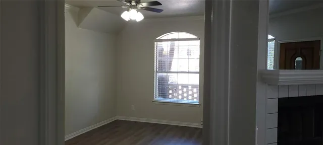 $1,425 | 1501 Cedar Elm Drive, Unit 105, Euless, TX 76039