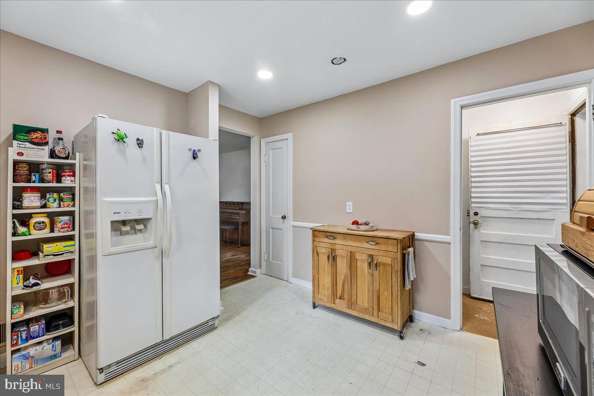 2709 Fenimore Road Silver Spring, MD 20902 - Photo 10 of 41 Kitchen