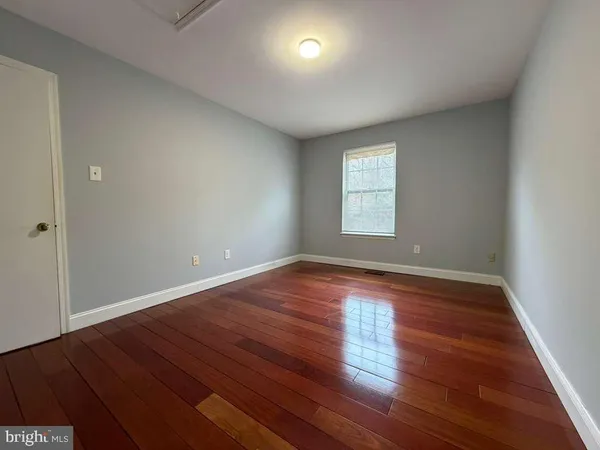 $3,200 | 10354 College Square, Columbia, MD 21044