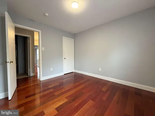 $3,200 | 10354 College Square, Columbia, MD 21044