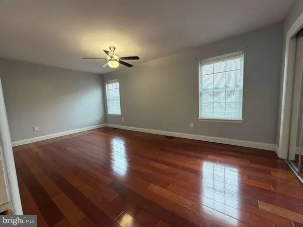 $3,200 | 10354 College Square, Columbia, MD 21044