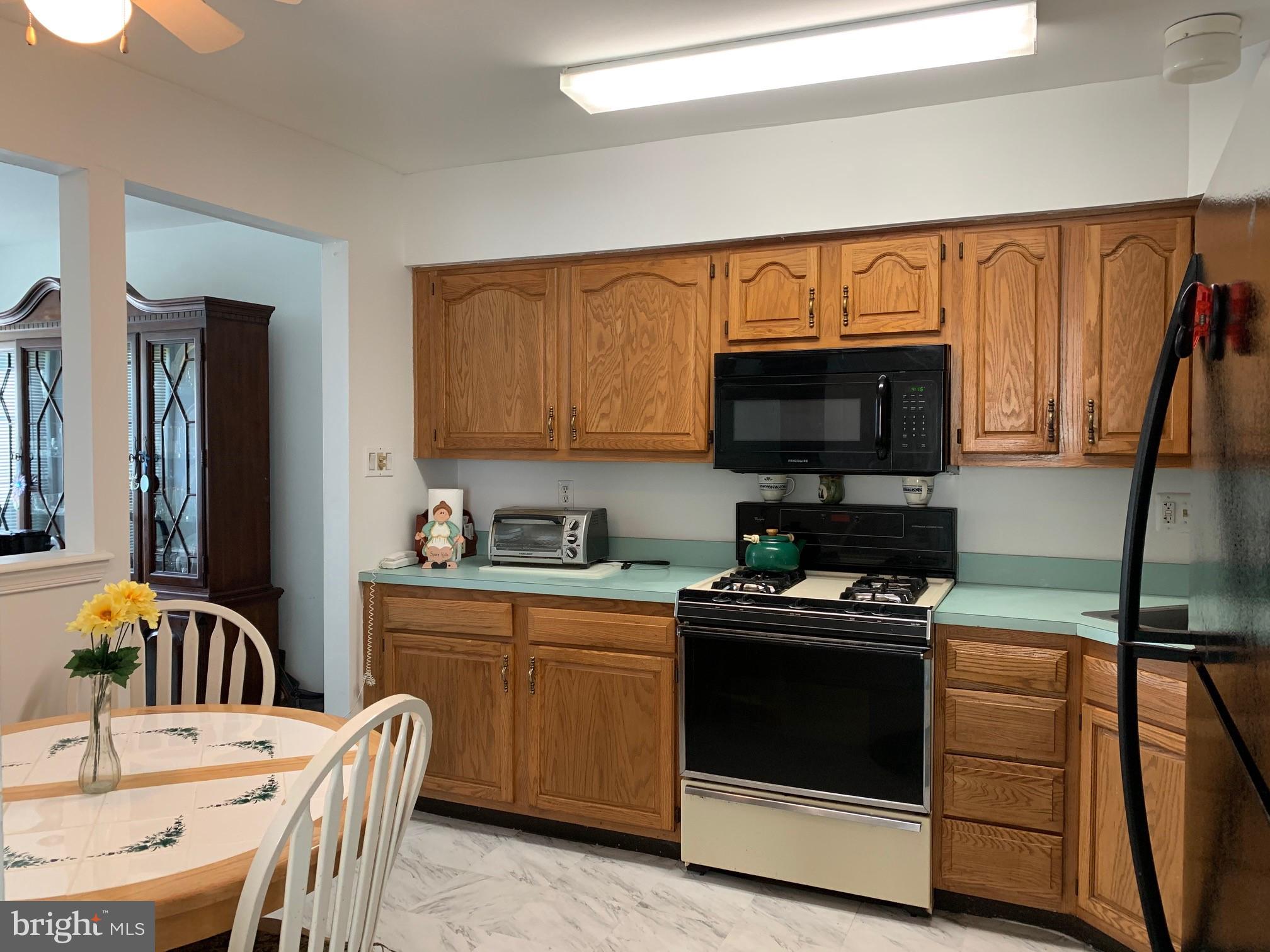 106 Cinnamon Road Thorofare, NJ 08086 - Photo 5 of 15