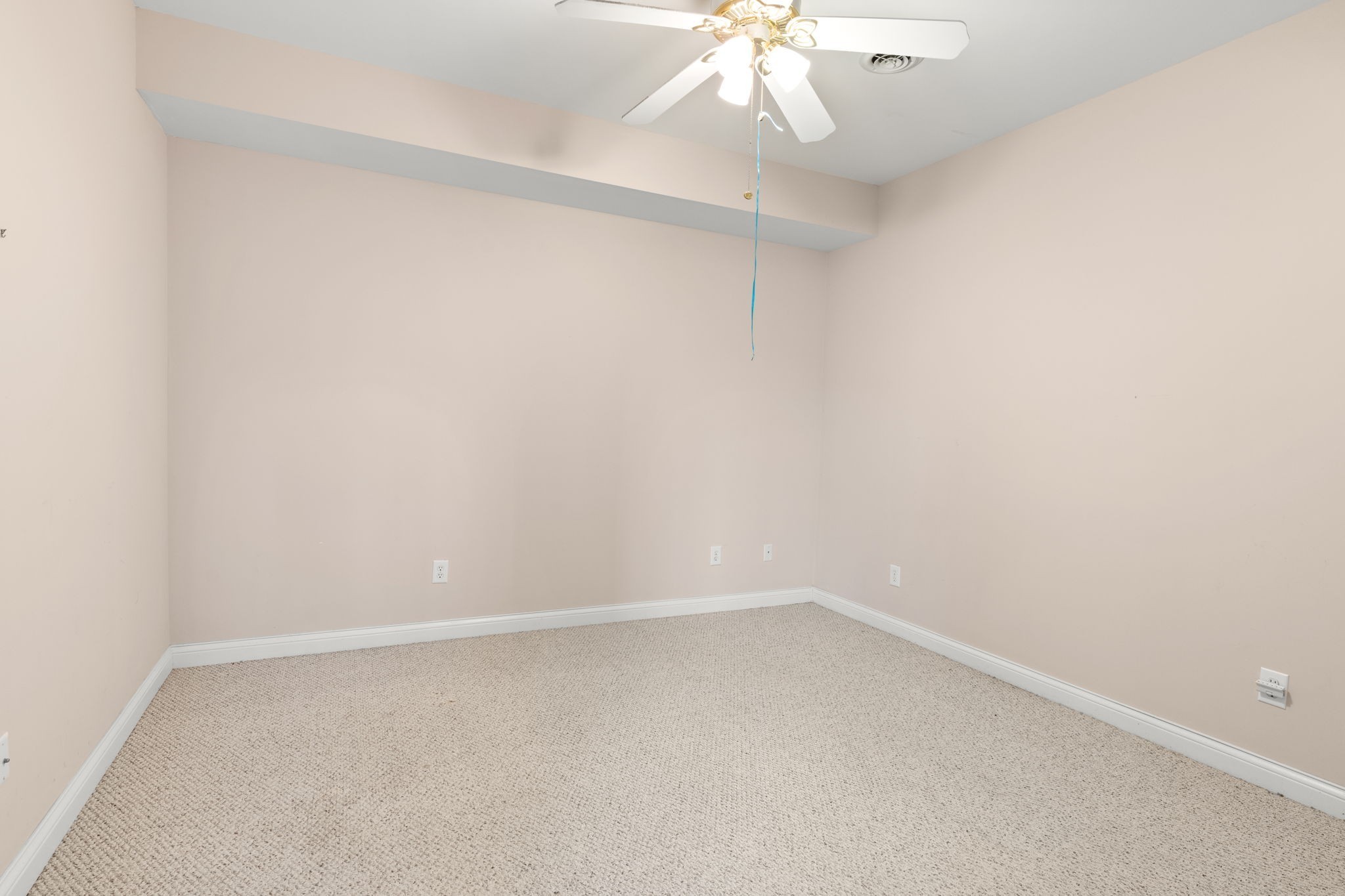 1729 Hudson Road Madison, TN 37115 - Photo 39 of 69 an empty room with a chandelier fan