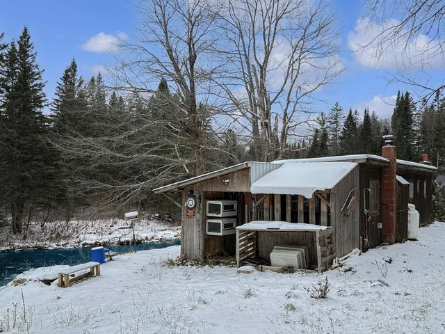 $225,000 | 1298 Main Street, Pittsburg, NH 03592