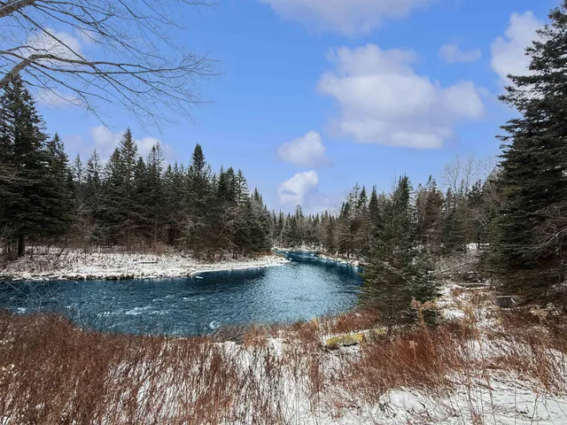 $225,000 | 1298 Main Street, Pittsburg, NH 03592