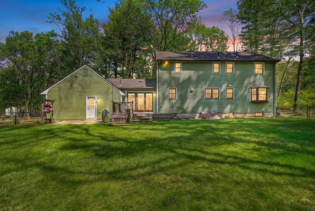 14 Beverly Road Bedford, MA 01730 - Photo 37 of 38 Gallery Image 37