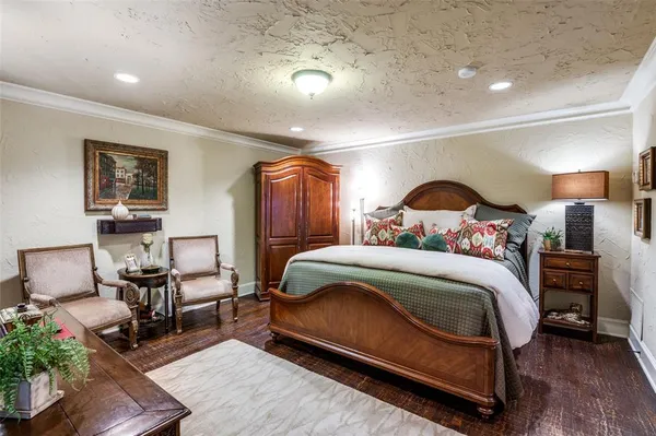 $649,000 | 2590 King Arthur Boulevard, Lewisville, TX 75056