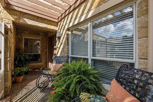 $649,000 | 2590 King Arthur Boulevard, Lewisville, TX 75056