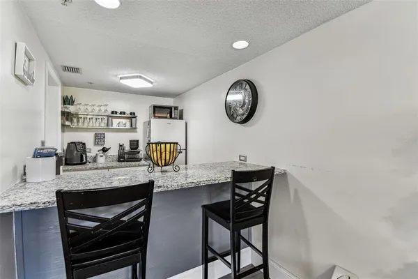 $209,500 | 36750 US Highway 19 North, Unit 17106, Palm Harbor, FL 34683