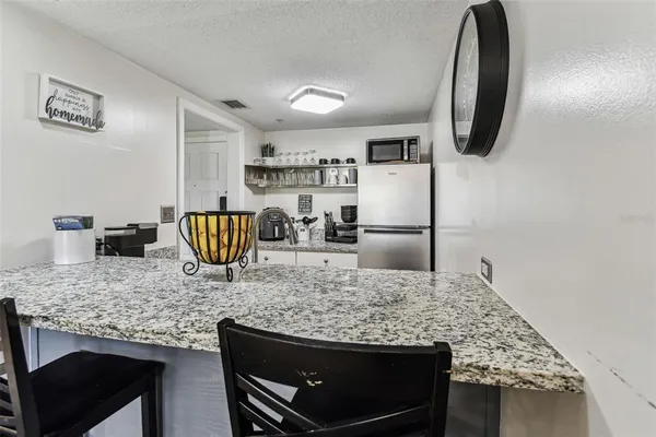 $209,500 | 36750 US Highway 19 North, Unit 17106, Palm Harbor, FL 34683