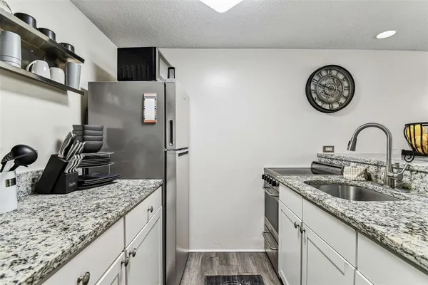 $209,500 | 36750 US Highway 19 North, Unit 17106, Palm Harbor, FL 34683