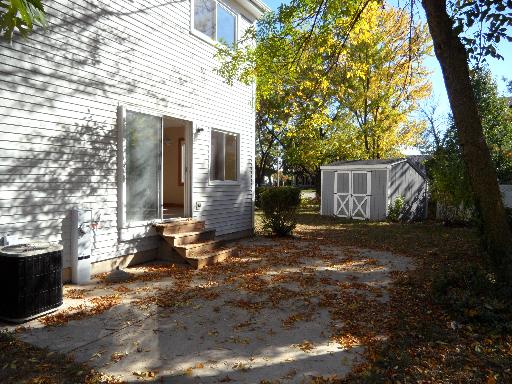 724 Cimarron Drive Carol Stream, IL 60188 - Photo 14 of 16