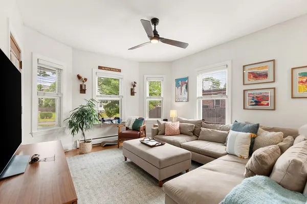 $3,400 | 4 Orvis Road, Unit 4, Arlington, MA 02474