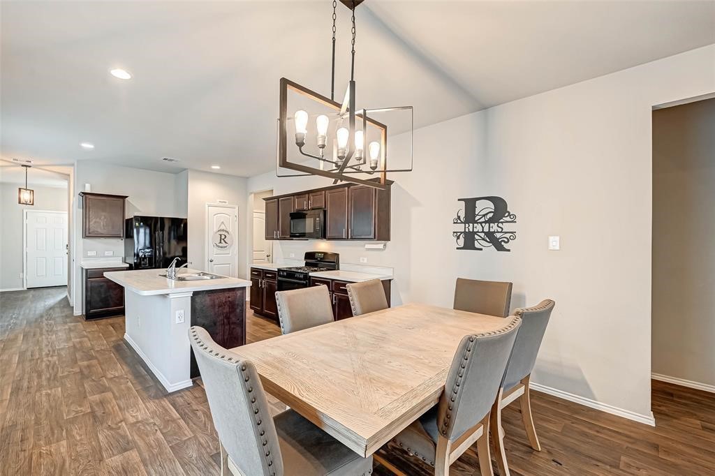 23131 Spruce Summit Trail Spring, TX 77373 - Photo 5 of 18 Gallery Image 5