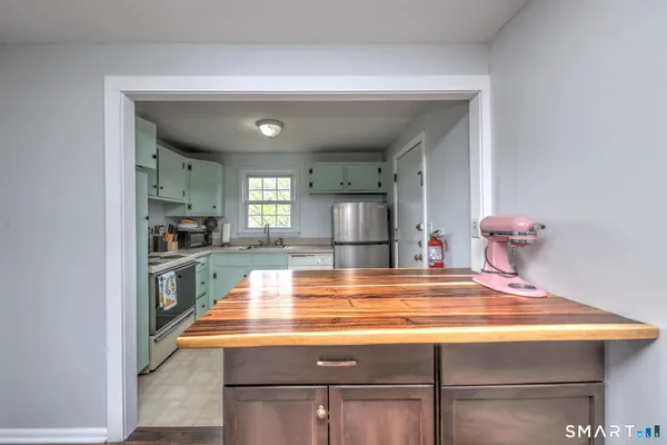 $189,000 | 1254 Farmington Avenue, Unit C, Farmington, CT 06032
