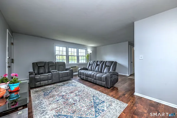 $189,000 | 1254 Farmington Avenue, Unit C, Farmington, CT 06032