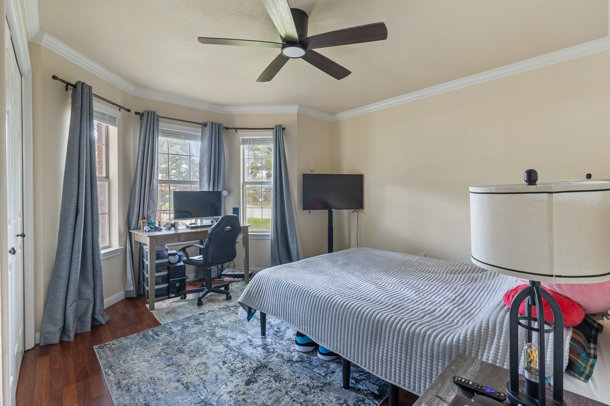 2305 Raintree Path Round Rock, TX 78664 - Photo 24 of 36