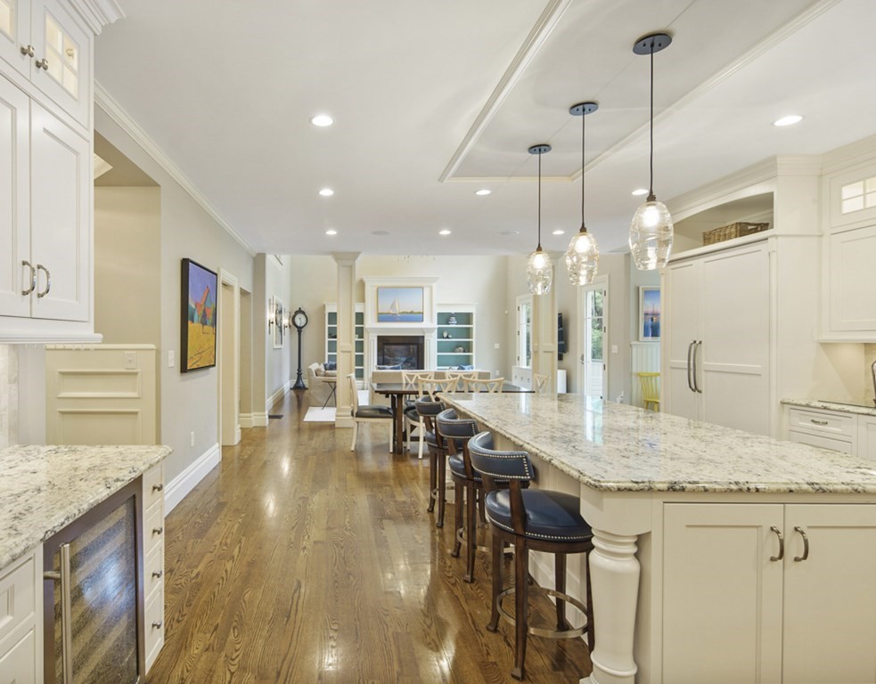 11 Alcott Road Lexington, MA 02420 - Photo 7 of 25