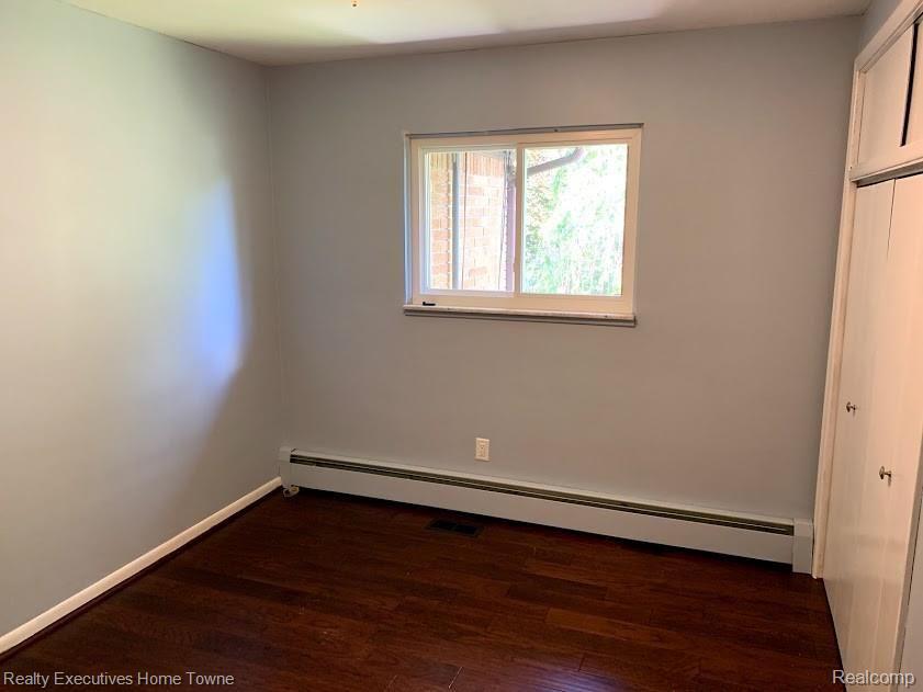 47575 Card Road Macomb, MI 48044 - Photo 9 of 11 IMG_2331.jpg