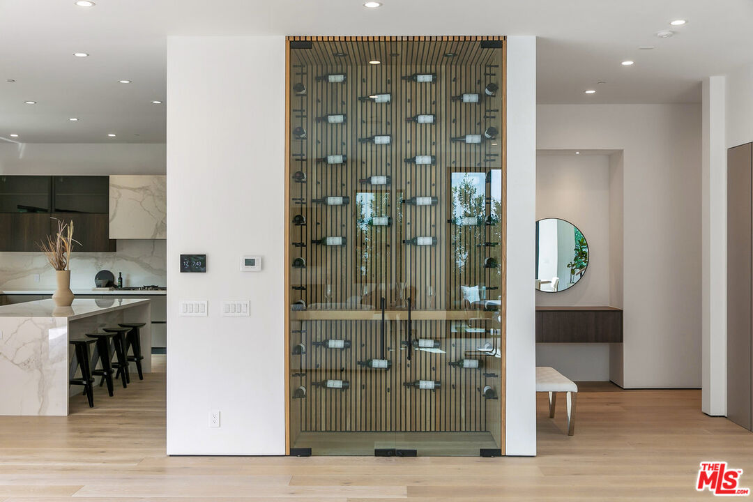 211 Veteran Avenue Los Angeles, CA 90024 - Photo 17 of 51 a view of entryway with wooden floor