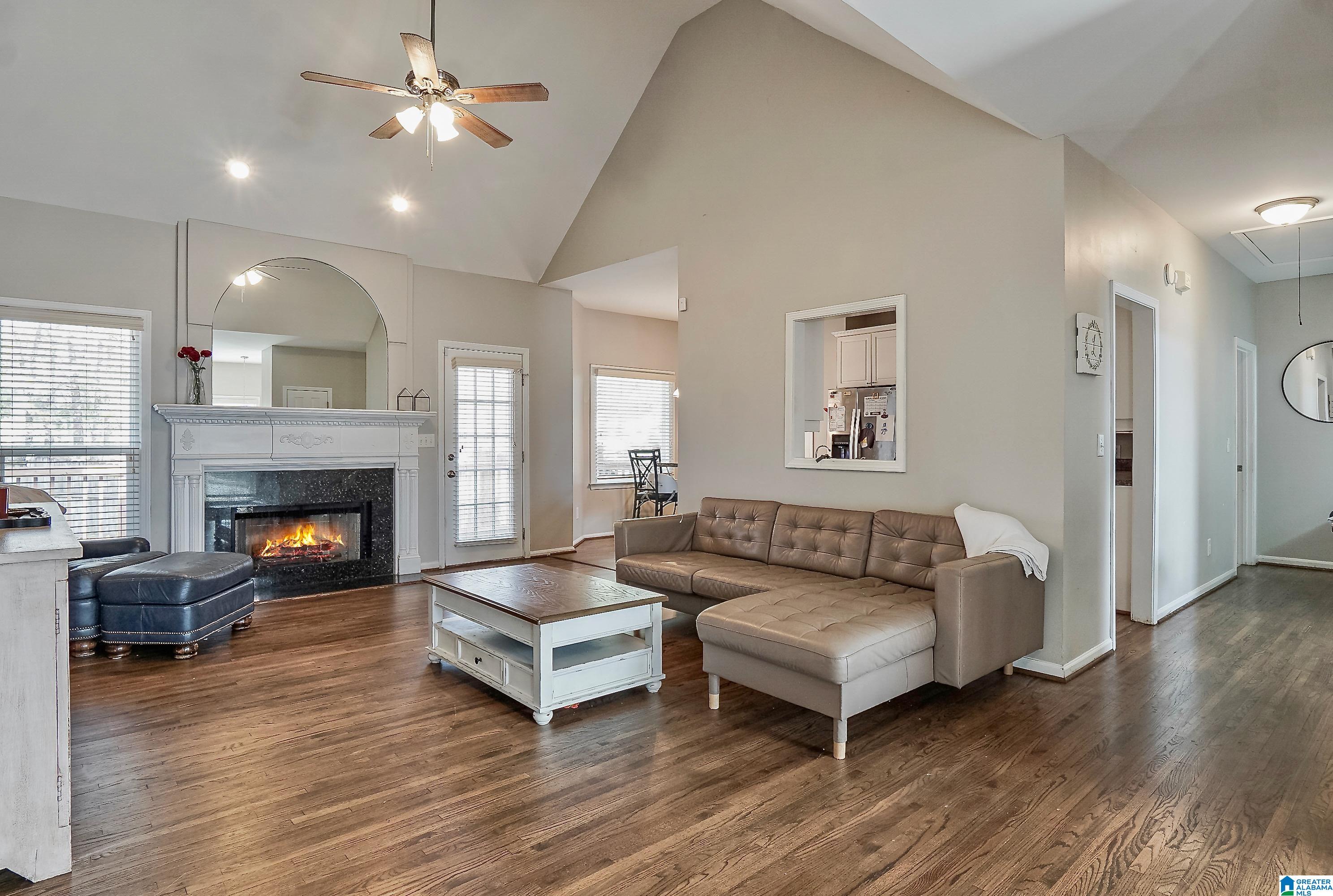 101 Grande View Lane Alabaster, AL 35114 - Photo 9 of 41