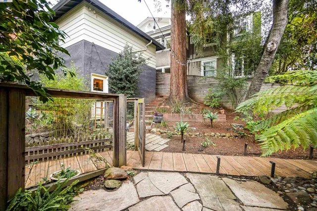 $1,650,000 | 2420 Hillside Avenue, Berkeley, CA 94704
