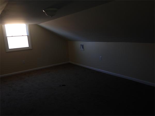 171 Old Fall River Road Swansea, MA 02777 - Photo 13 of 16 Gallery Image 13