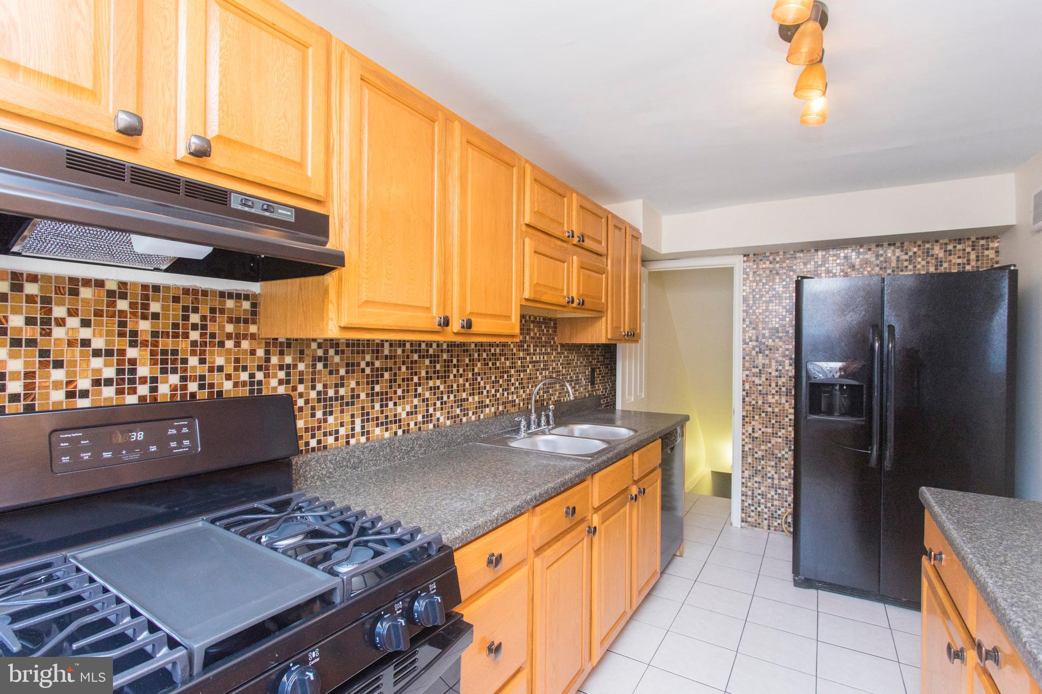7421 Ruskin Road Philadelphia, PA 19151 - Photo 13 of 26 Kitchen