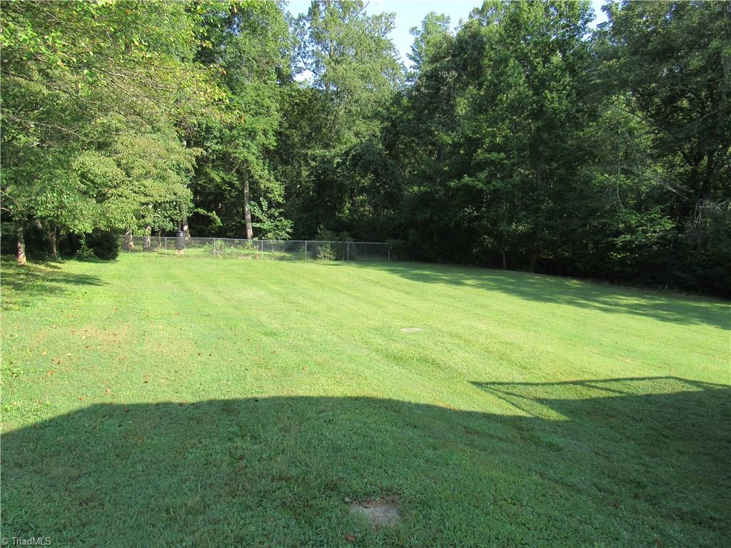 428 White Road King, NC 27021 - Photo 11 of 30
