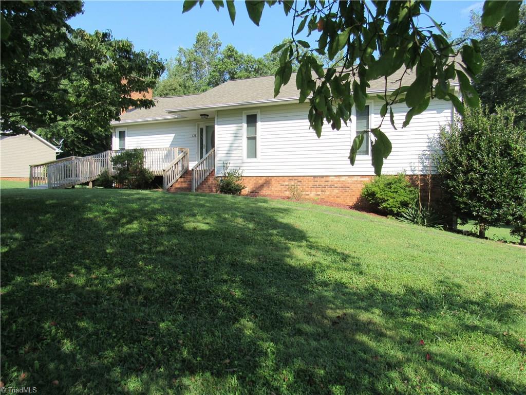 428 White Road King, NC 27021 - Photo 4 of 30