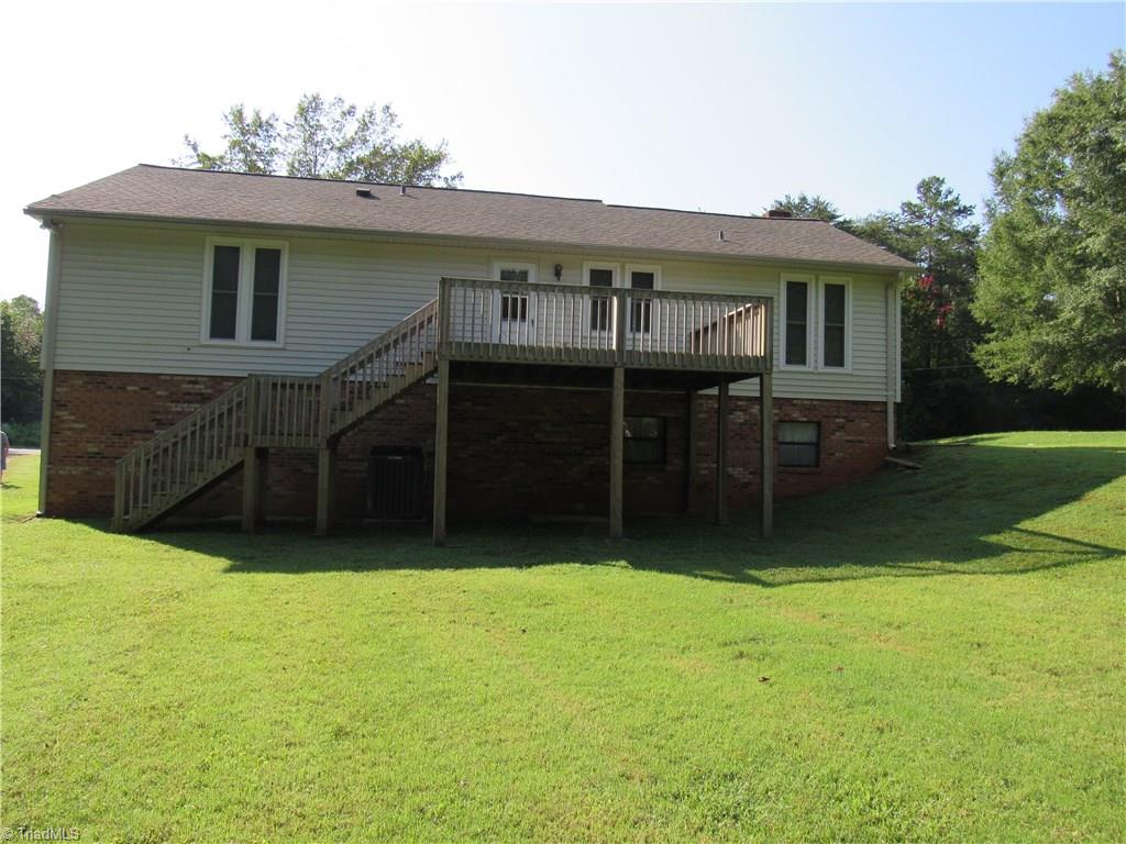 428 White Road King, NC 27021 - Photo 6 of 30