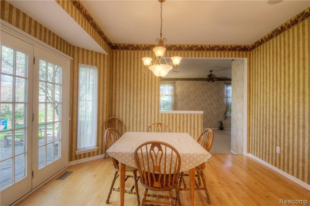 241 Timber Ridge Drive Highland, MI 48357 - Photo 27 of 86 Timber Ridge (27).jpg