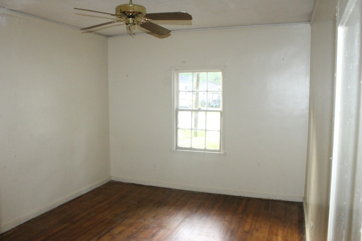 571 Robinhood Road Jackson, MS 39206 - Photo 8 of 10 Photo 8