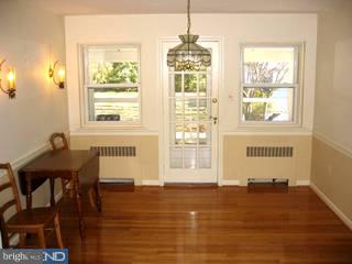 208 Ellis Road Havertown, PA 19083 - Photo 3 of 6